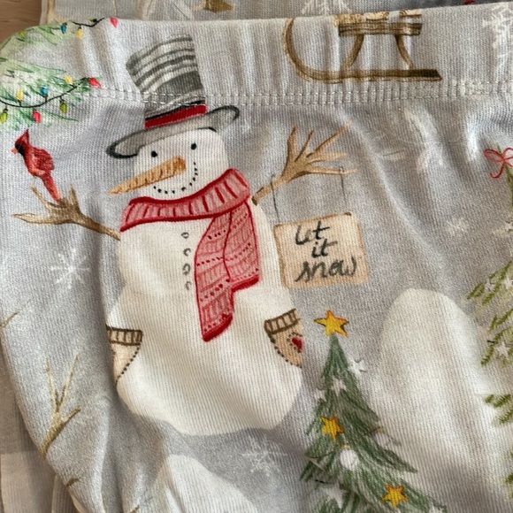 Pottery Barn Kids Snow Day Gnomes Pajamas Size 12, NWOT - Picture 10 of 12